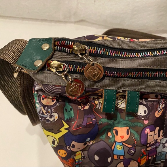 Tokidoki Crossbody Bag - Picture 4 of 9
